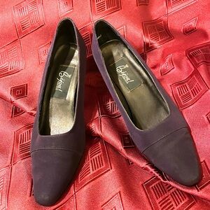 Bijou! Women's Chic Purple Heels, size 7